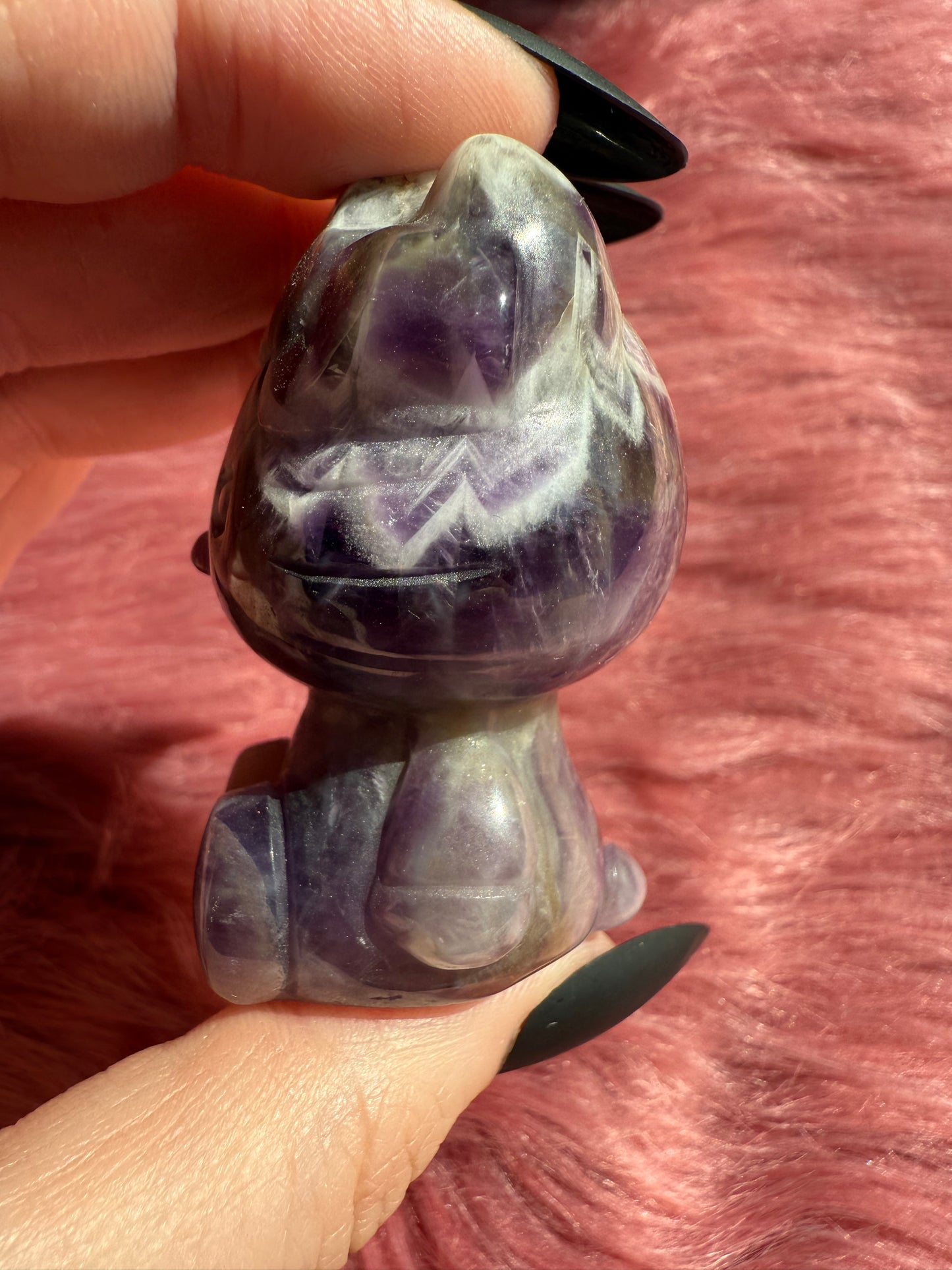 Stunning High Quality Small Size Dream Amythest HK Carving