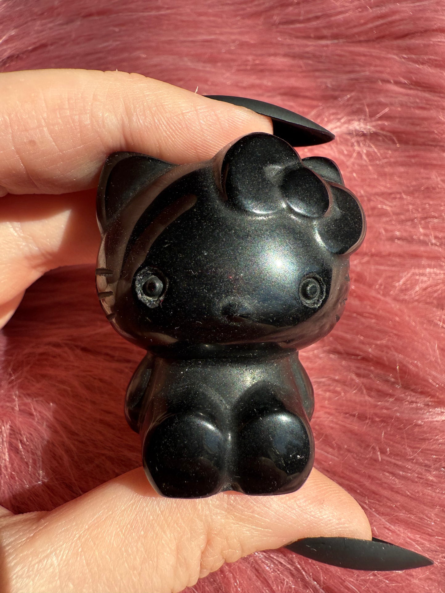 Stunning High Quality Small Size Black Obsidian HK Carving - 40C