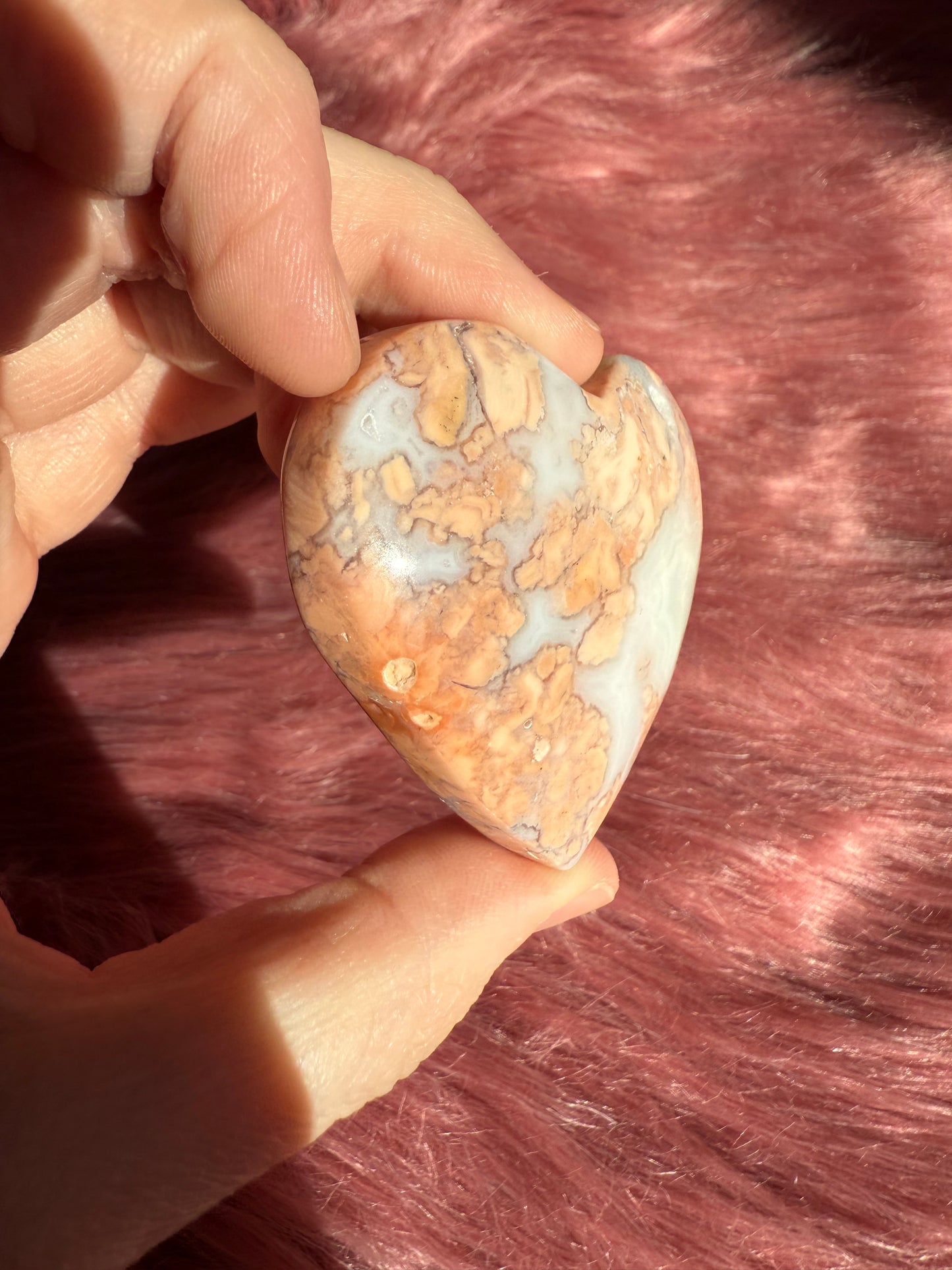 Stunning High Quality Pink Agate Heart Carving - H