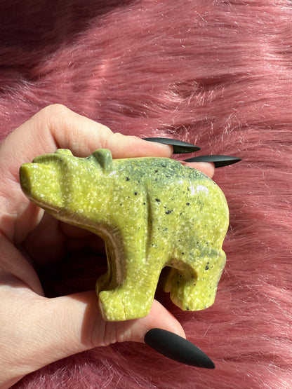 Stunning Serpentine Bear Carving Made in Peru