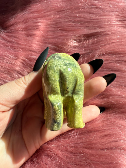 Stunning Serpentine Bear Carving Made in Peru