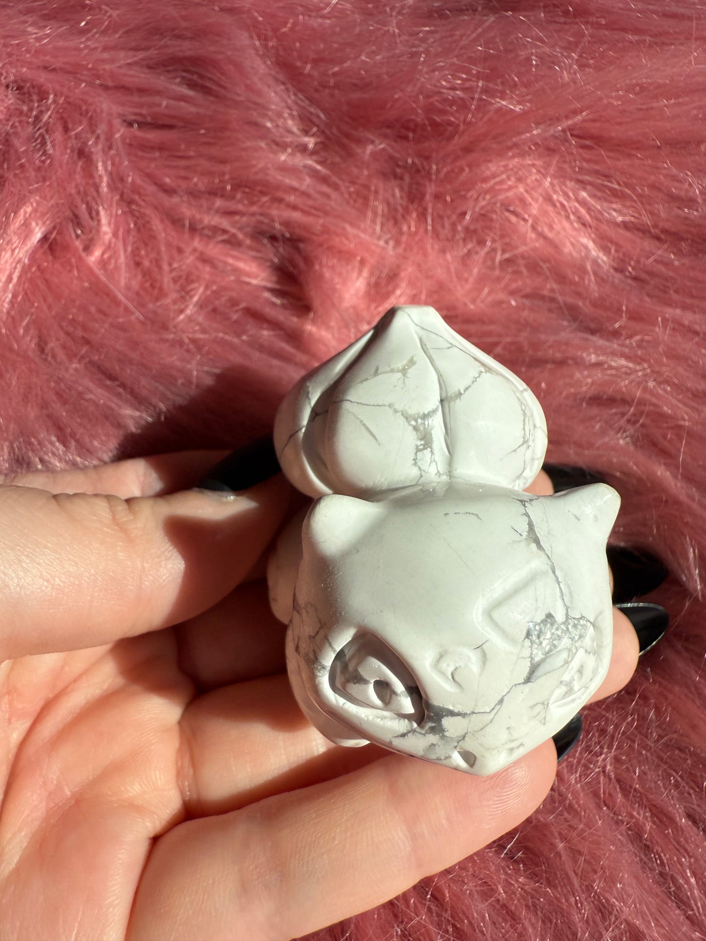 Stunning High Quality Howlite Bulbasaur Carving