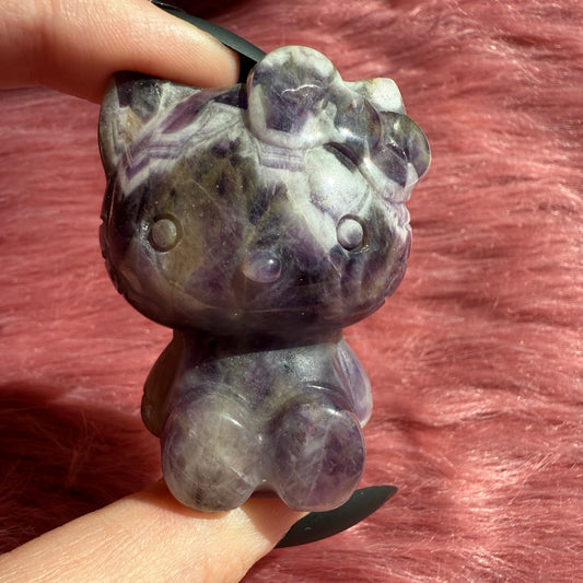 Stunning High Quality Small Size Dream Amythest HK Carving
