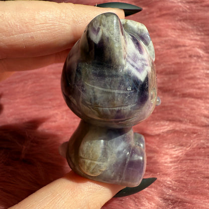 Stunning High Quality Small Size Dream Amythest HK Carving
