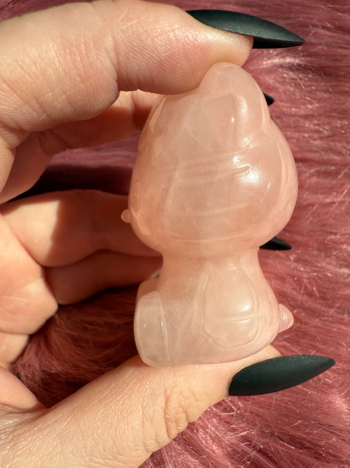 Stunning High Quality Small Size Rose Quartz HK Carving - 42C