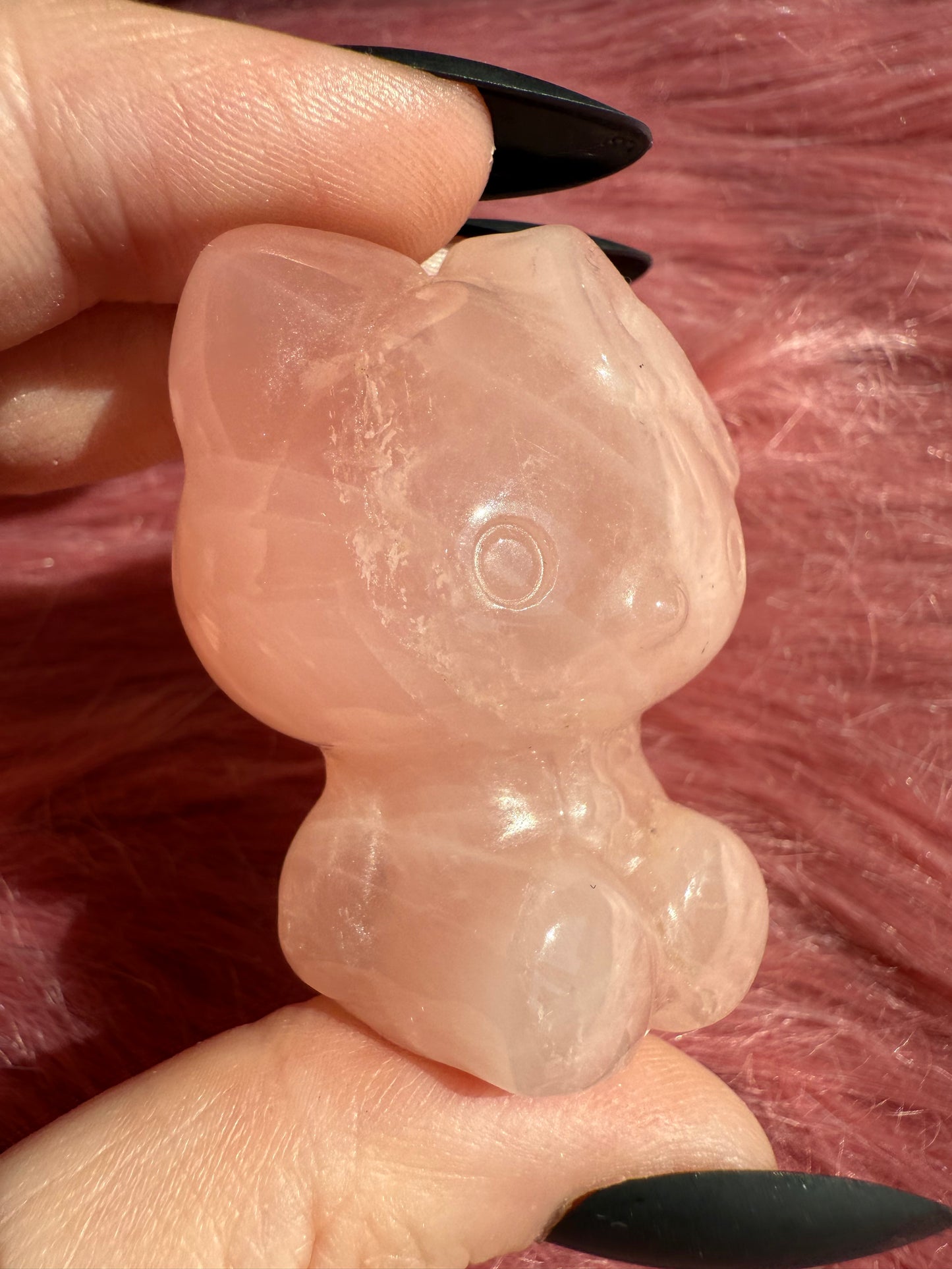 Stunning High Quality Small Size Rose Quartz HK Carving - 40E
