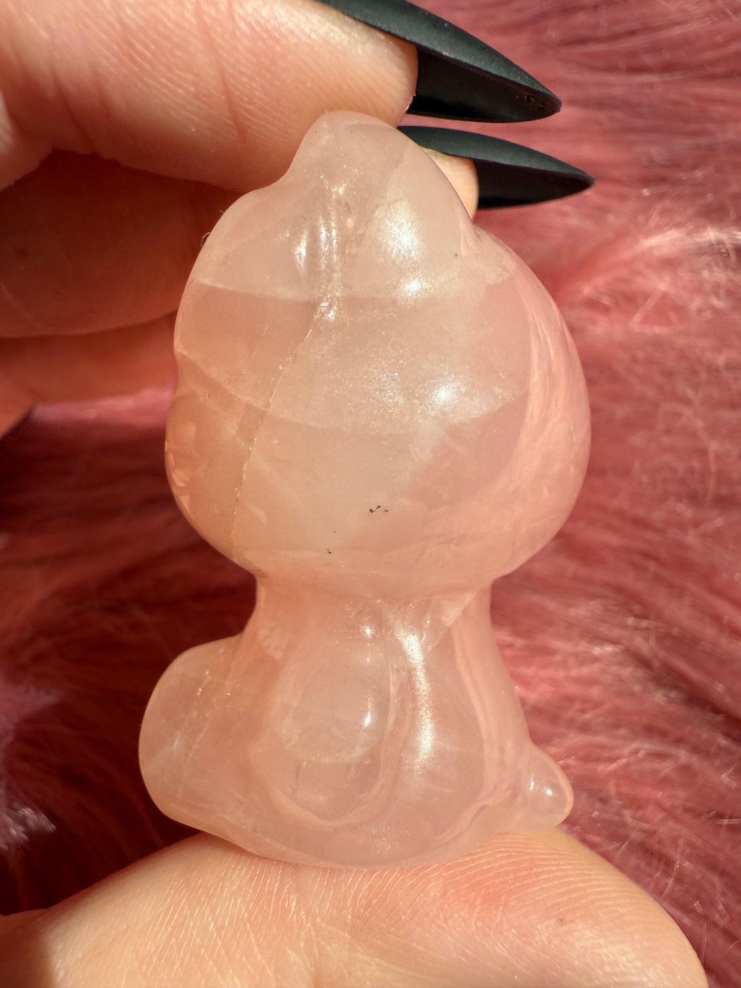 Stunning High Quality Small Size Rose Quartz HK Carving - 40E