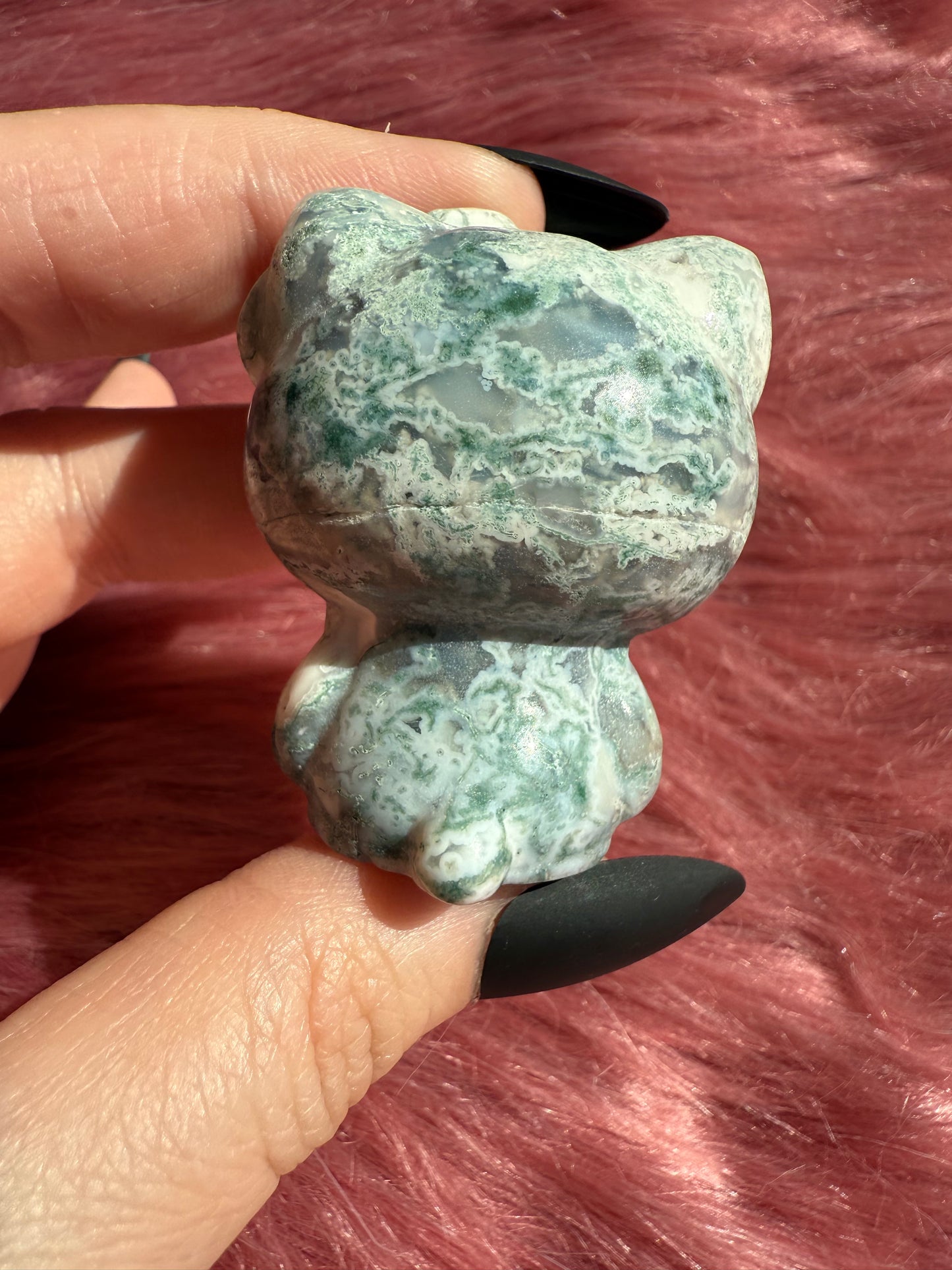 Stunning High Quality Small Size Moss Agate HK Carving