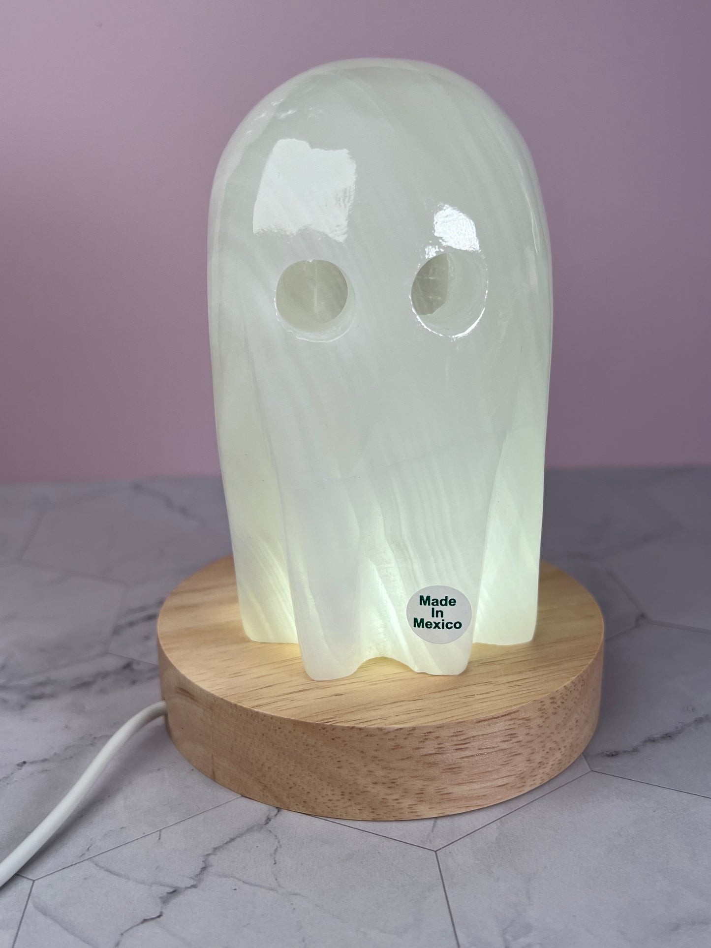 ONE (1) Stunning Onyx Ghost Lamp from Mexico (Includes USB LED light)