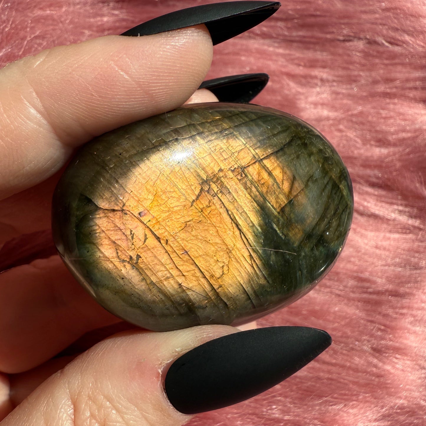 ONE (1) Stunning Flashy Purple Labradorite Palmstone - Intuitively Selected