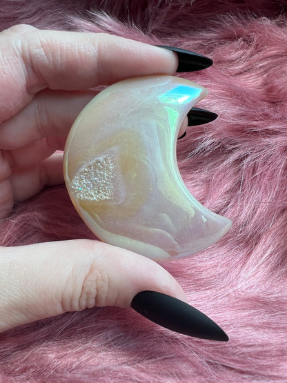 ONE (1) Stunning Aura Quartz Moon - C