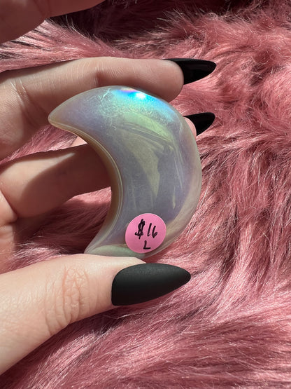 ONE (1) Stunning Aura Quartz Moon - L