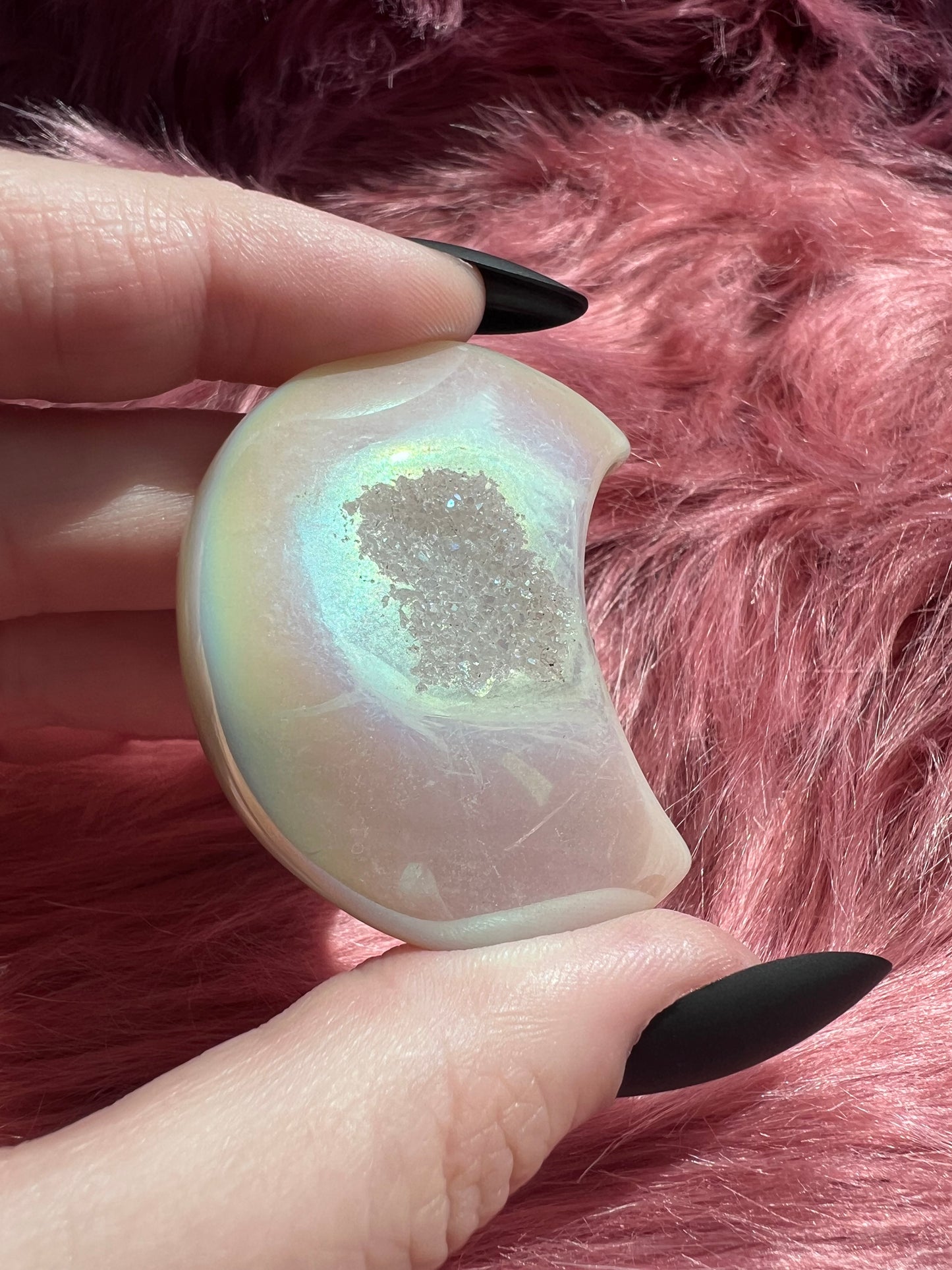 ONE (1) Stunning Aura Quartz Moon - M