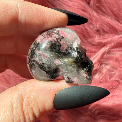 Stunning High Quality Mini Crystal Carvings - Skulls