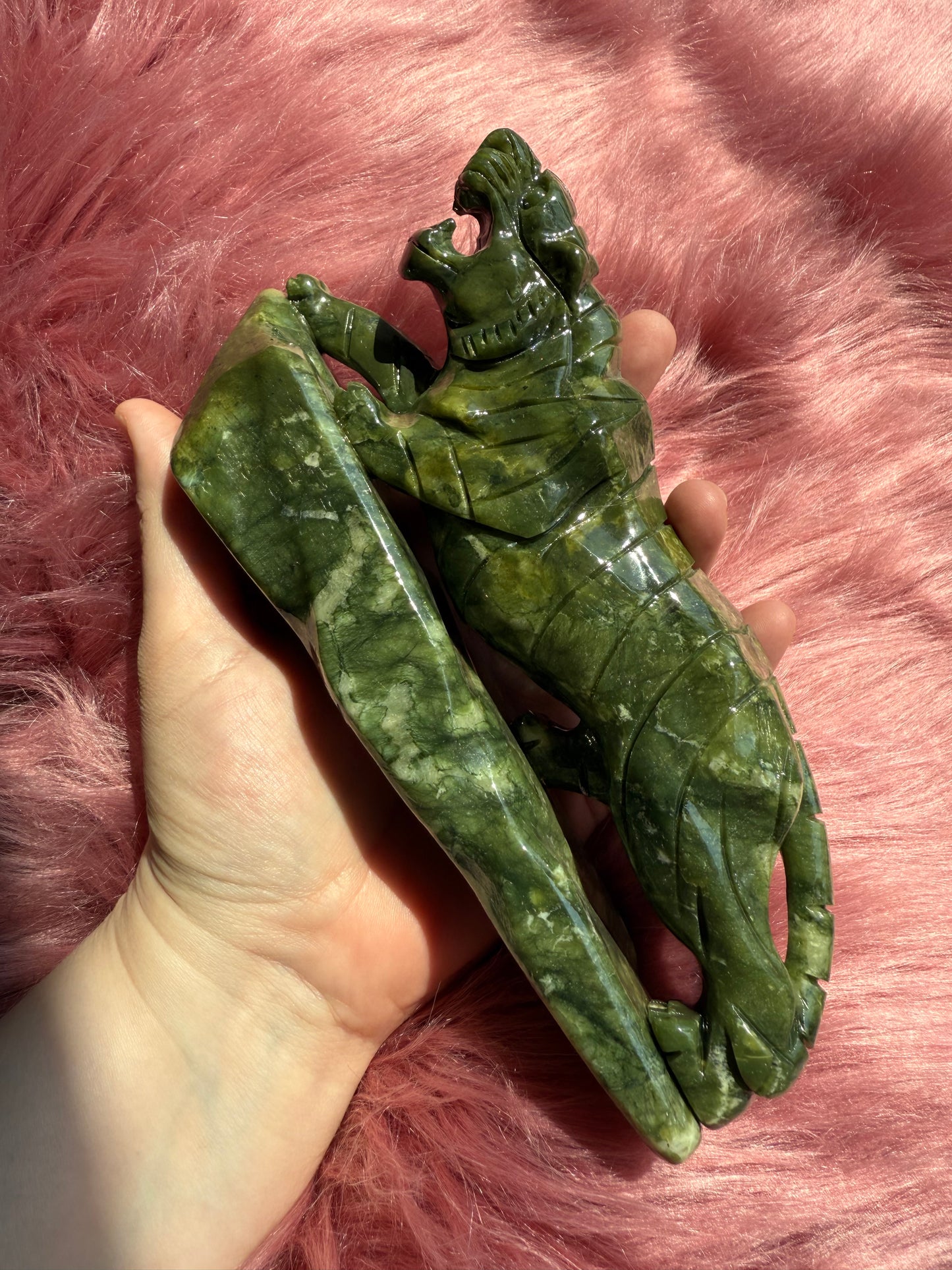 Stunning Green Nephrite Jade Tiger Crystal Carving