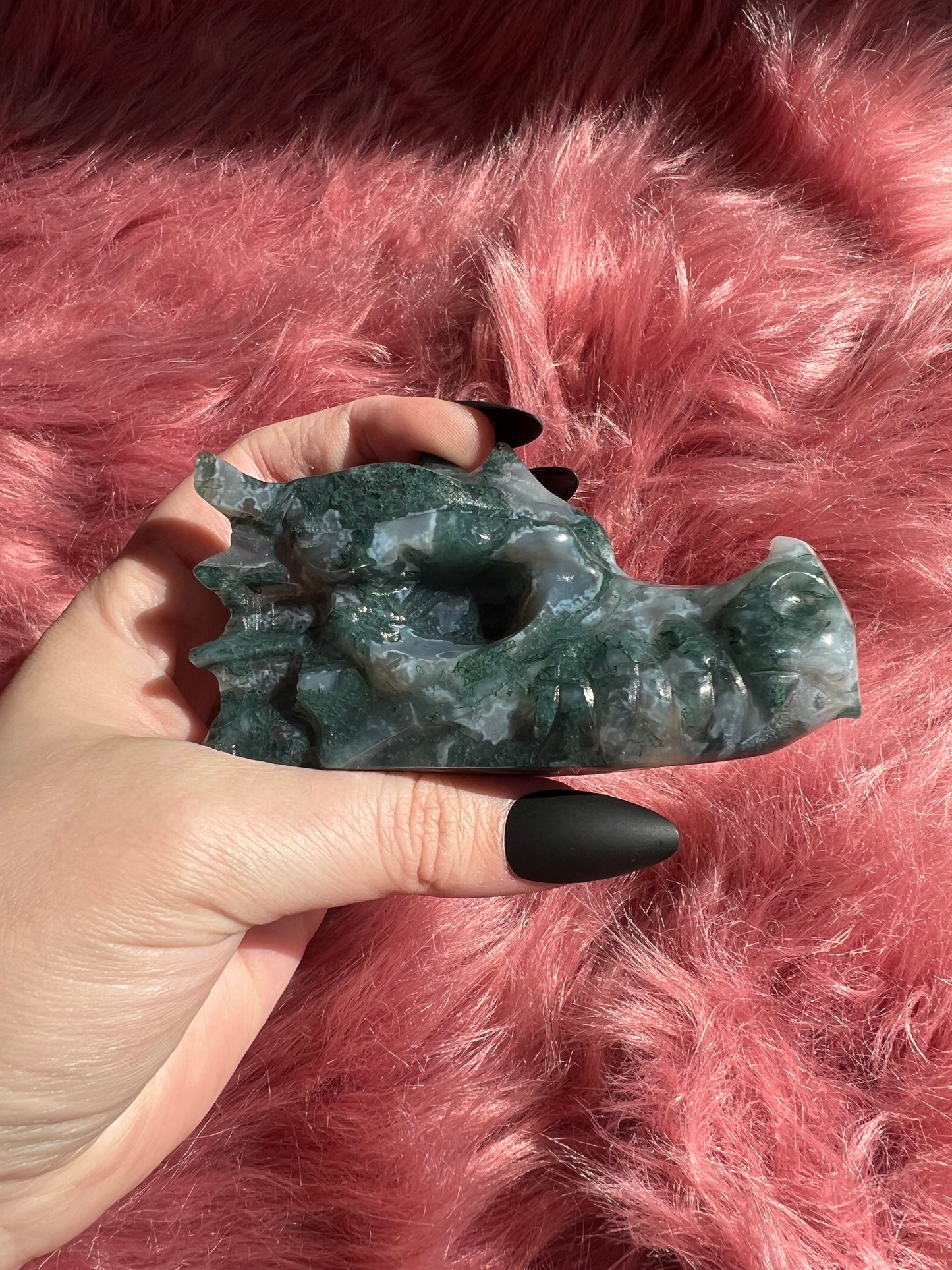 Stunning High Quality Moss Agate Dragon Skull - G