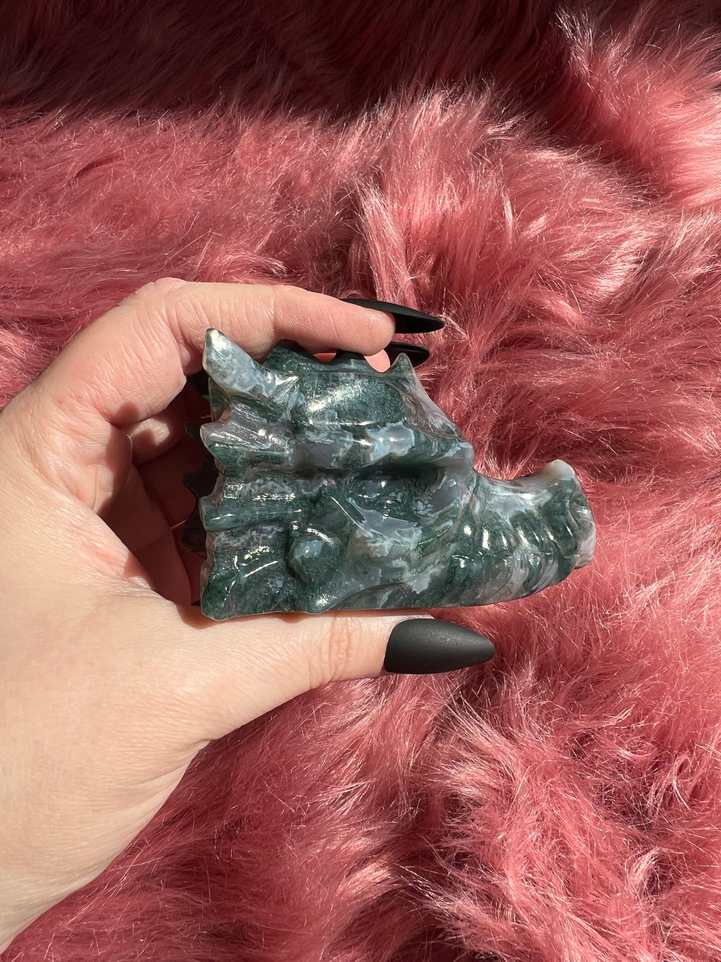 Stunning High Quality Moss Agate Dragon Skull - G