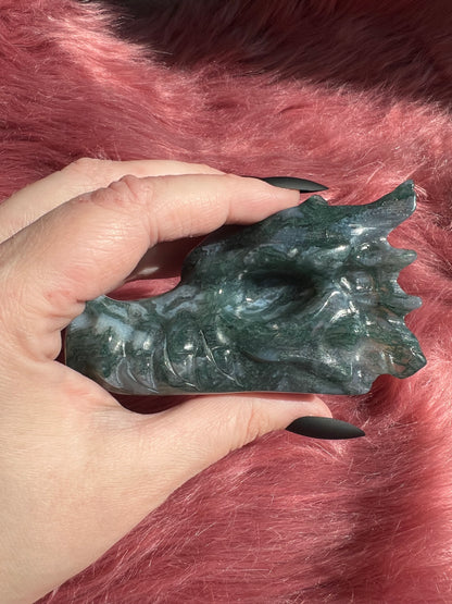 Stunning High Quality Moss Agate Dragon Skull - G