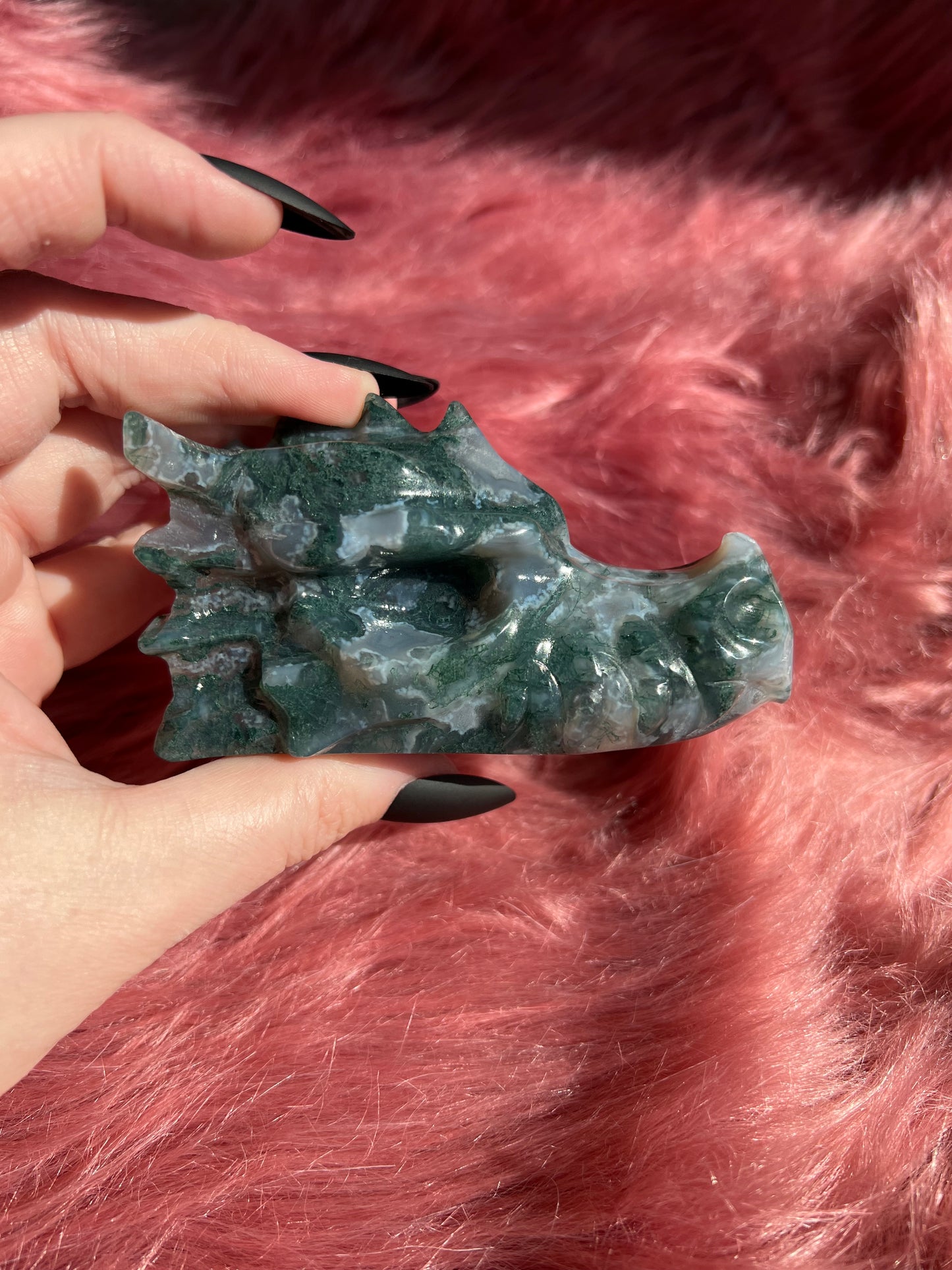 Stunning High Quality Moss Agate Dragon Skull - G