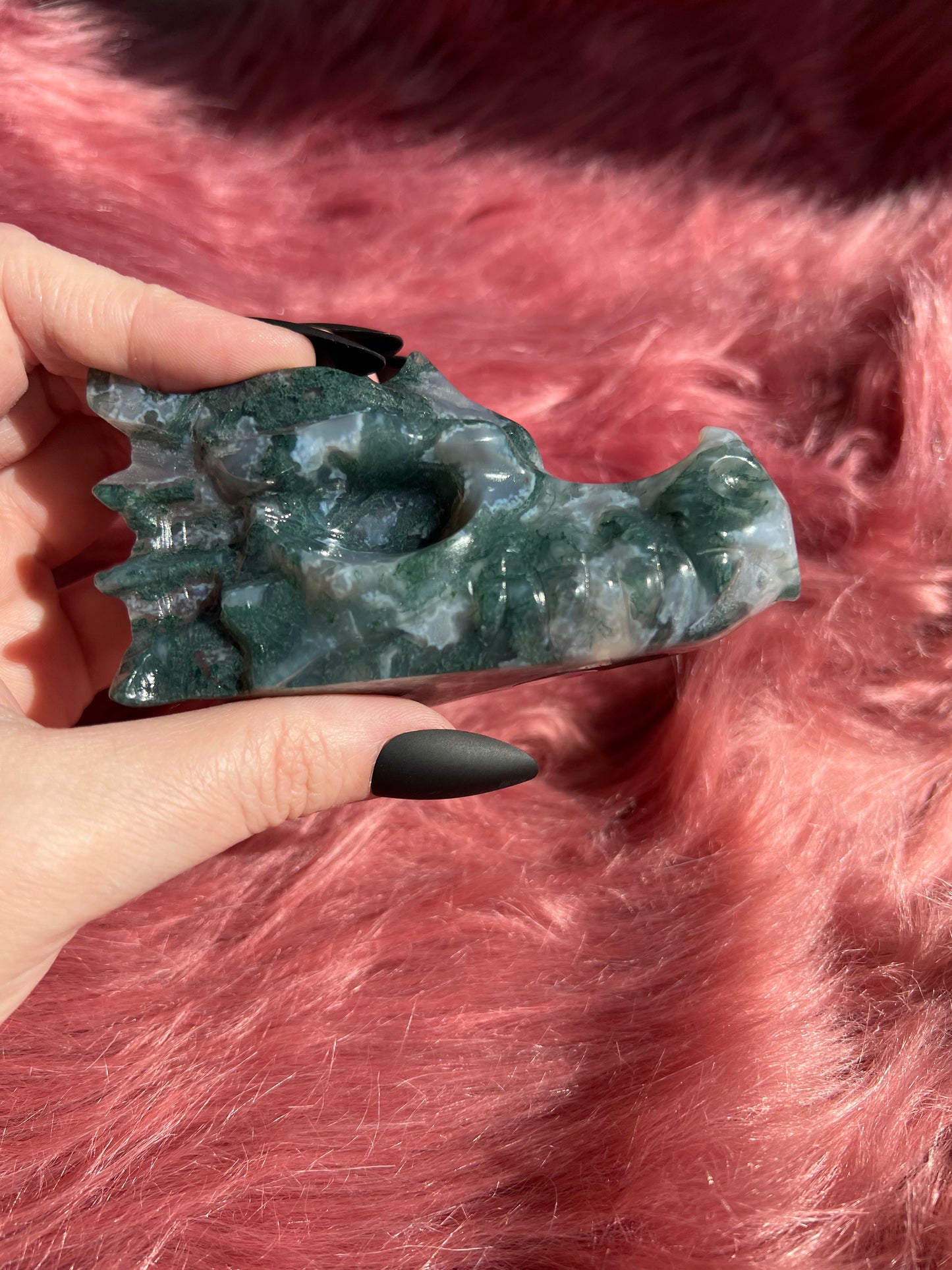 Stunning High Quality Moss Agate Dragon Skull - G