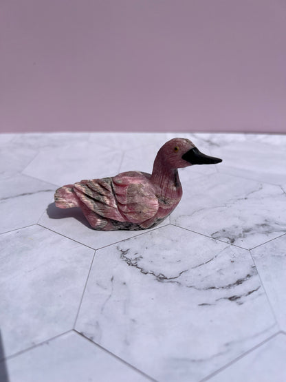 ONE (1) Stunning Rhodonite Swan Carving from Argentina