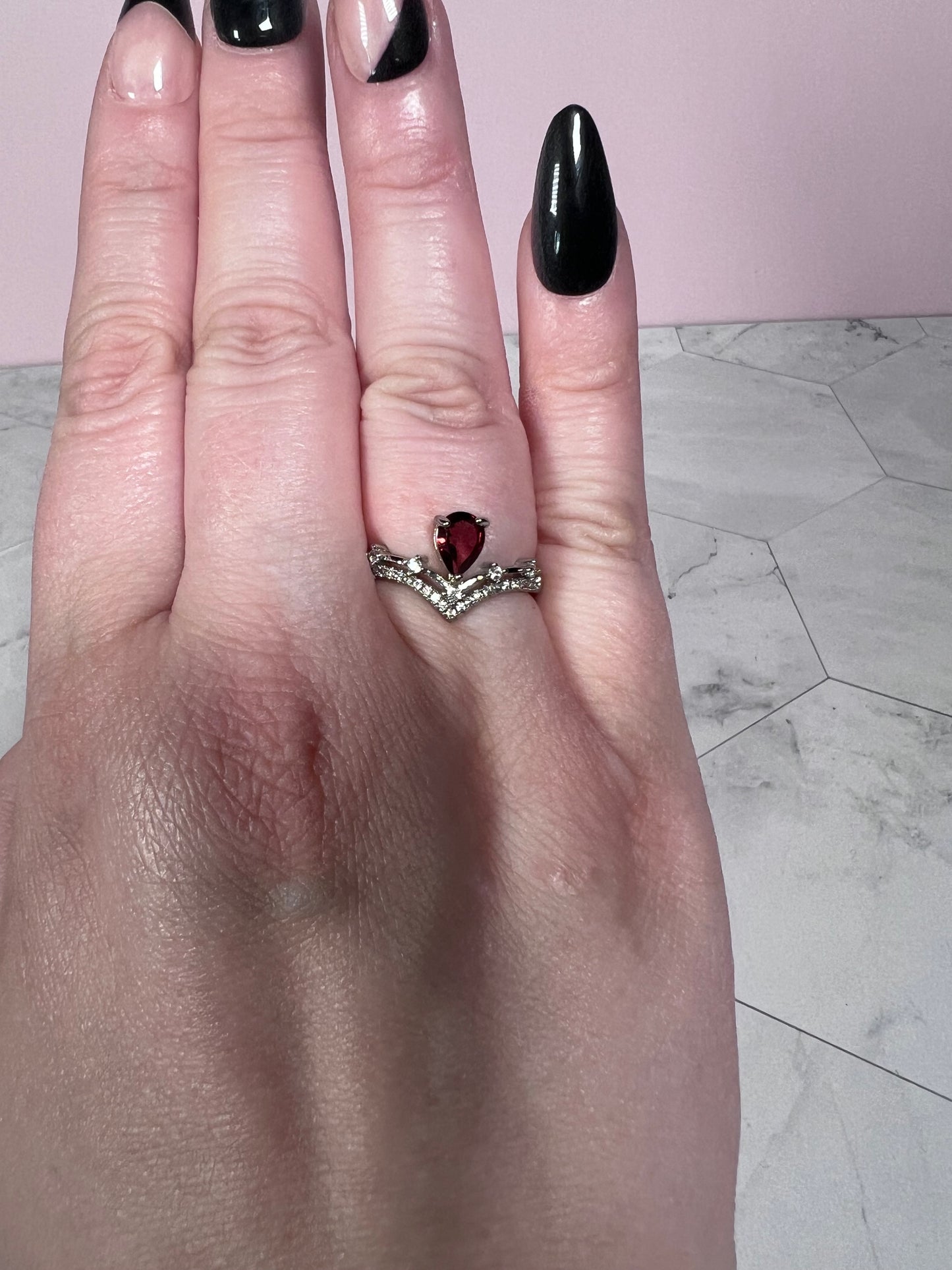 ONE (1) Stunning Garnet Princess Adjustable Ring