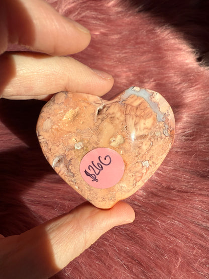 Stunning High Quality Pink Agate Heart Carving - G
