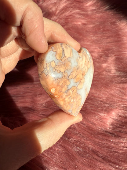 Stunning High Quality Pink Agate Heart Carving - H