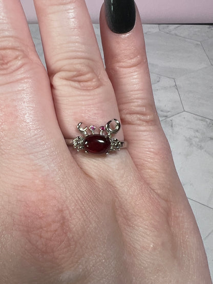 ONE (1) Stunning Garnet Crab Adjustable Ring