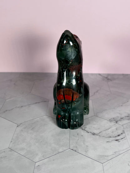 ONE (1) Stunning High Quality African Bloodstone Howling Wolf Carving