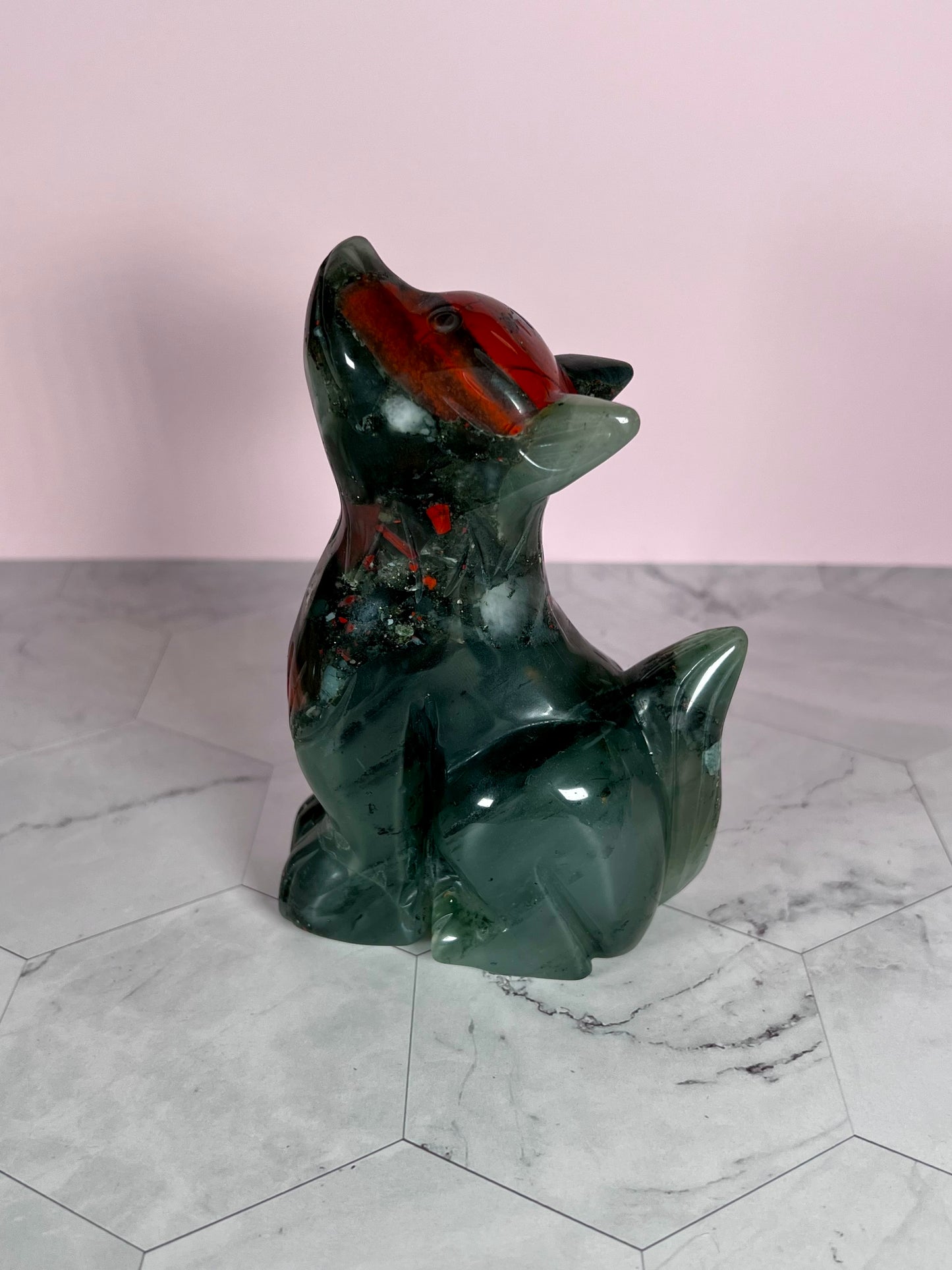 ONE (1) Stunning High Quality African Bloodstone Howling Wolf Carving