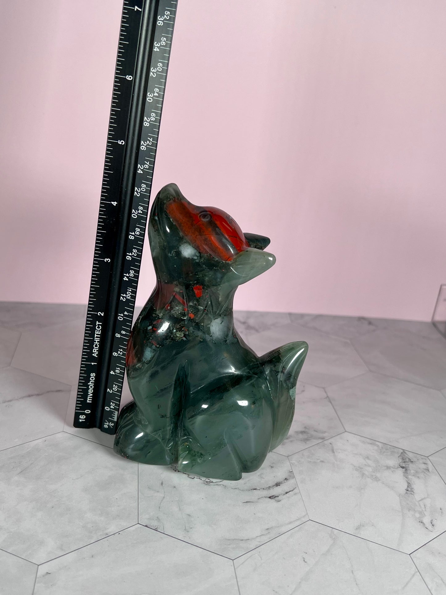 ONE (1) Stunning High Quality African Bloodstone Howling Wolf Carving