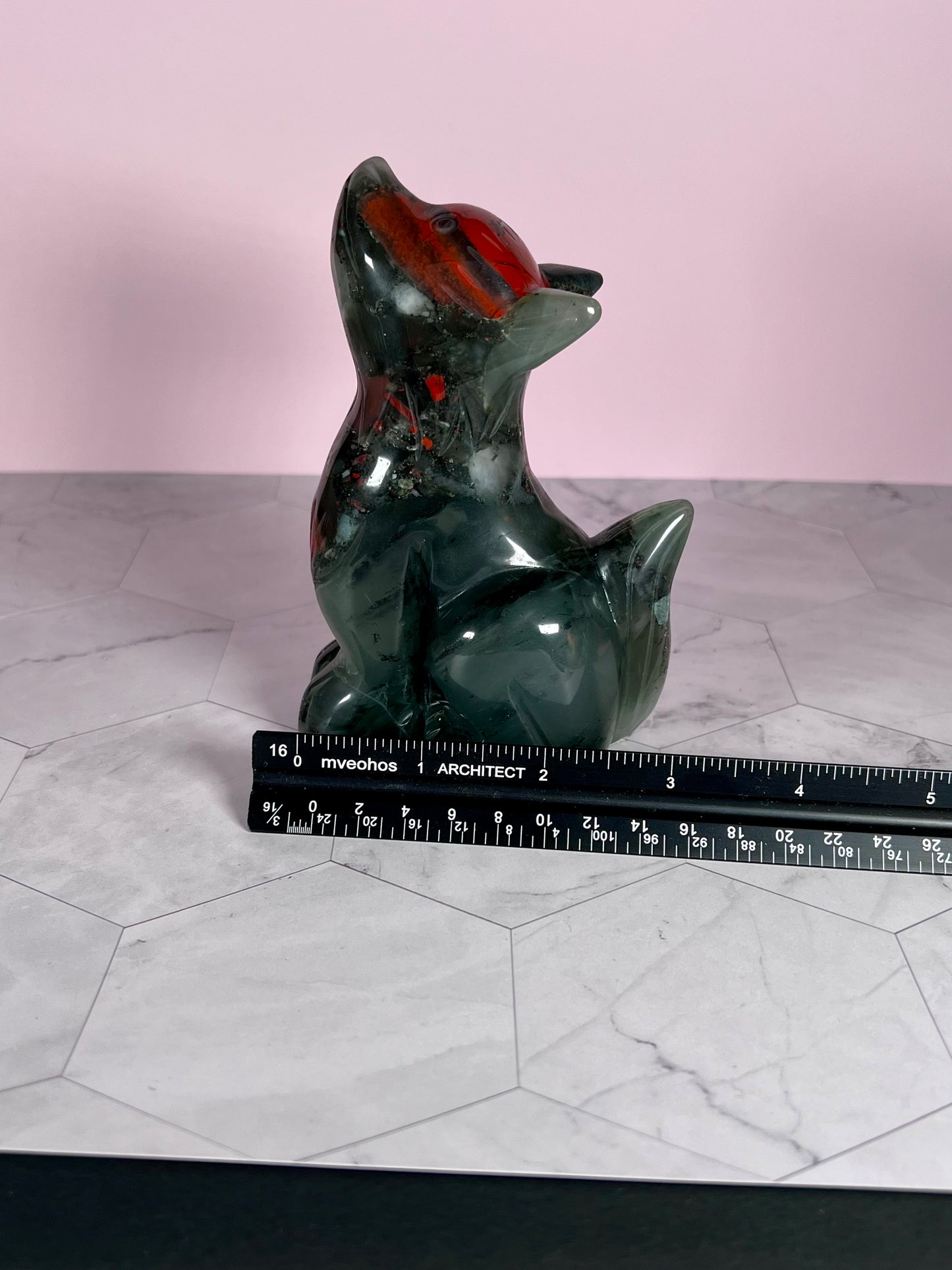 ONE (1) Stunning High Quality African Bloodstone Howling Wolf Carving