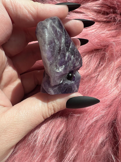 ONE (1) Stunning High Quality Amethyst Pet Rock Carving C