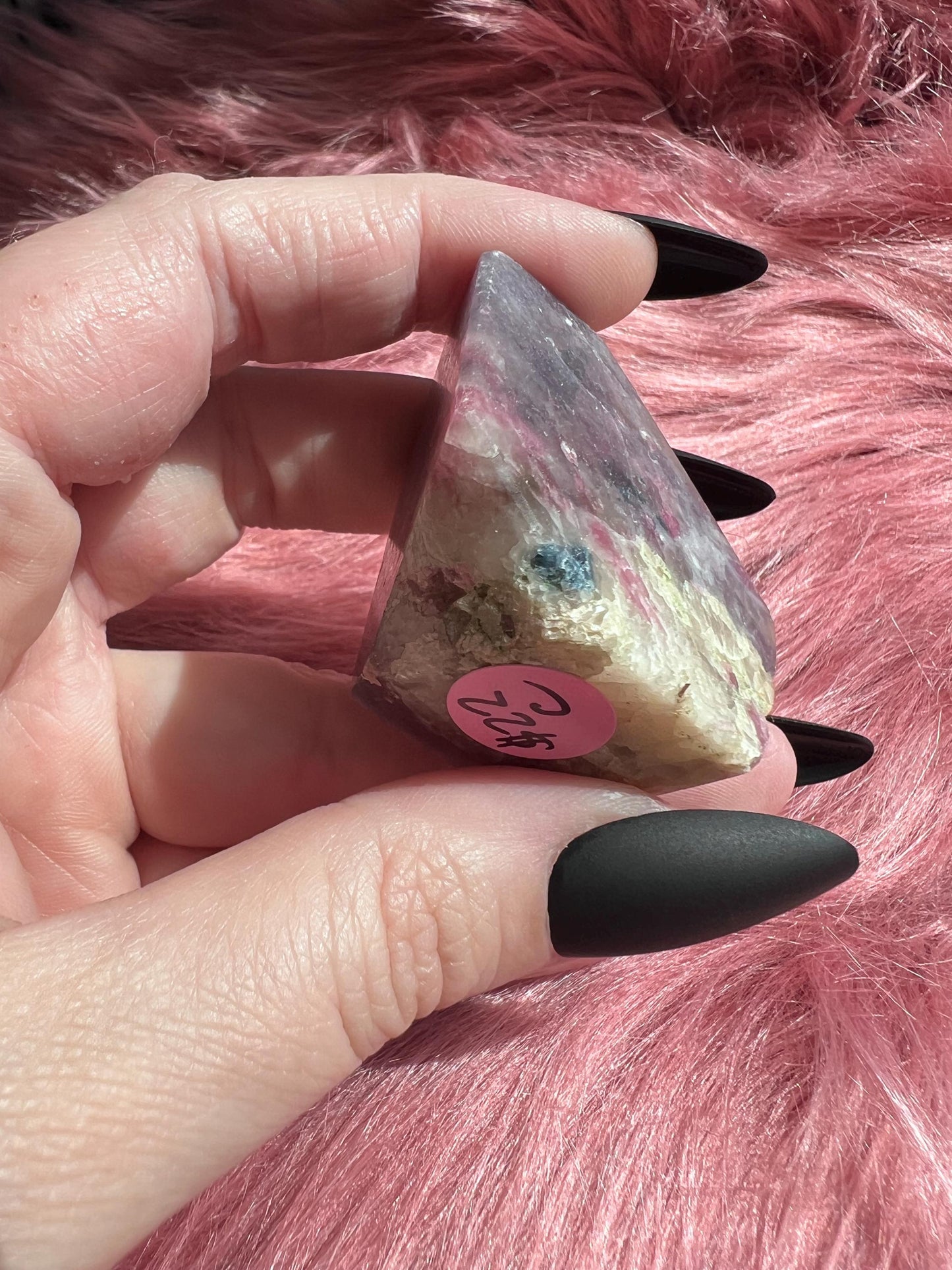 ONE (1) Stunning Unicorn Stone Freeform - C