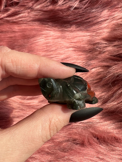 ONE (1) Stunning High Quality Mini Turtle Carving