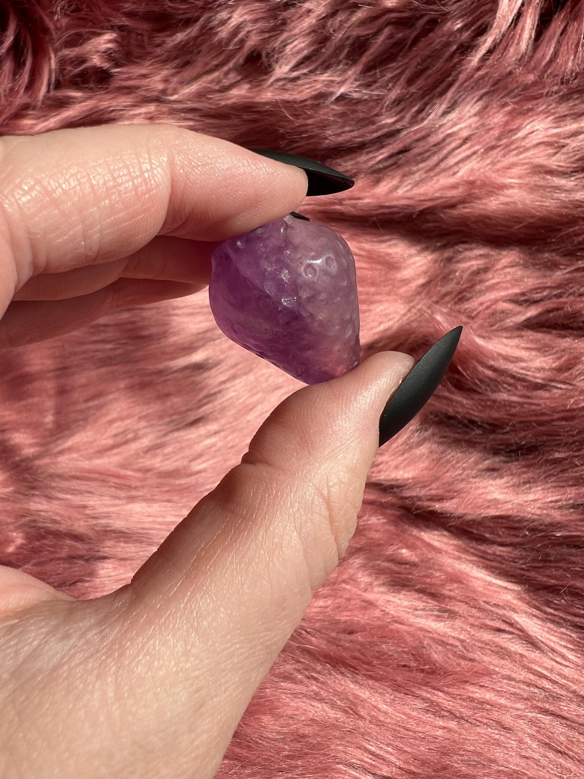 ONE (1) Stunning High Quality Small Fluorite Strawberry Carving