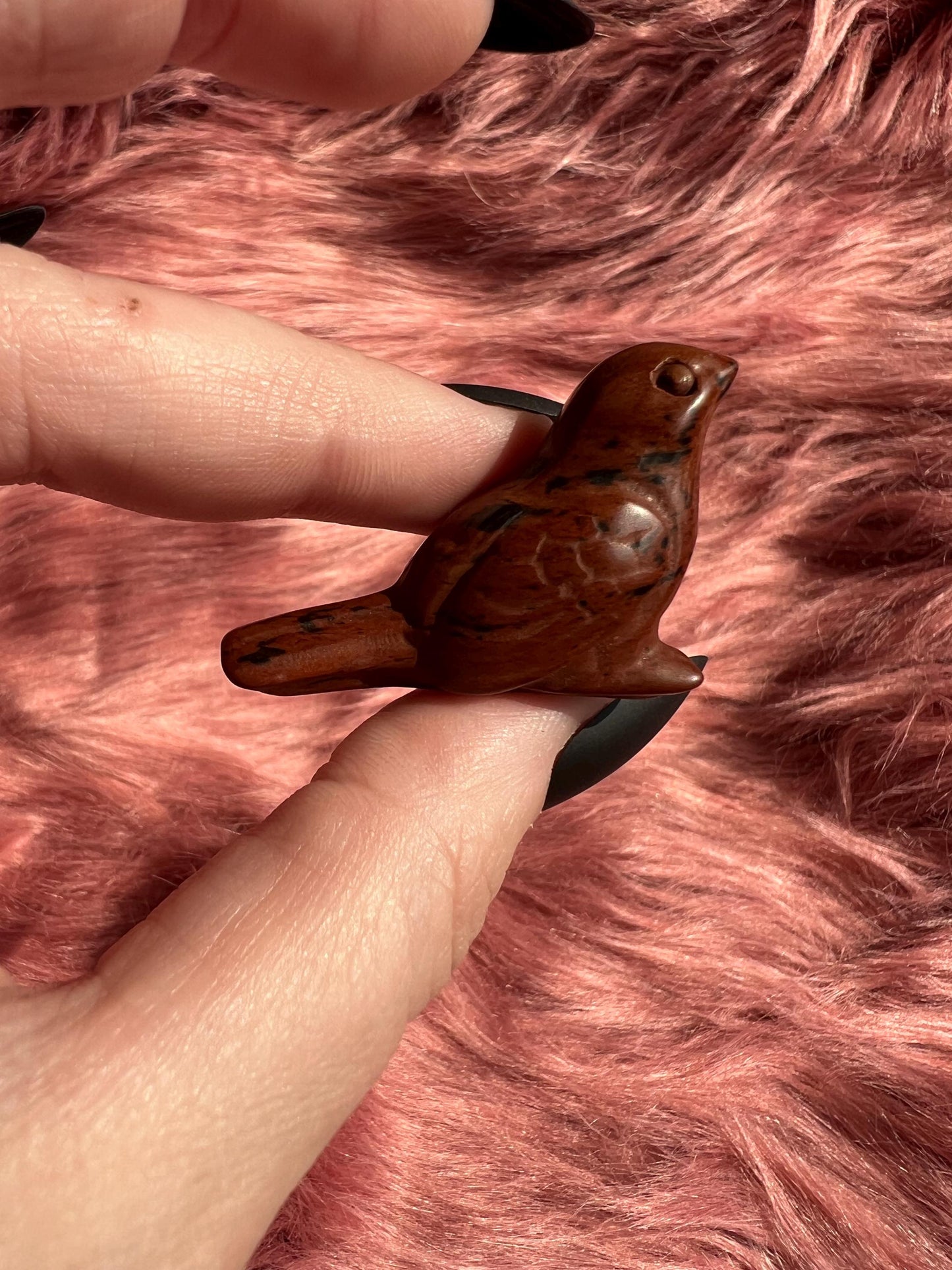 ONE (1) Stunning High Quality Small Songbird Sparrow Carving