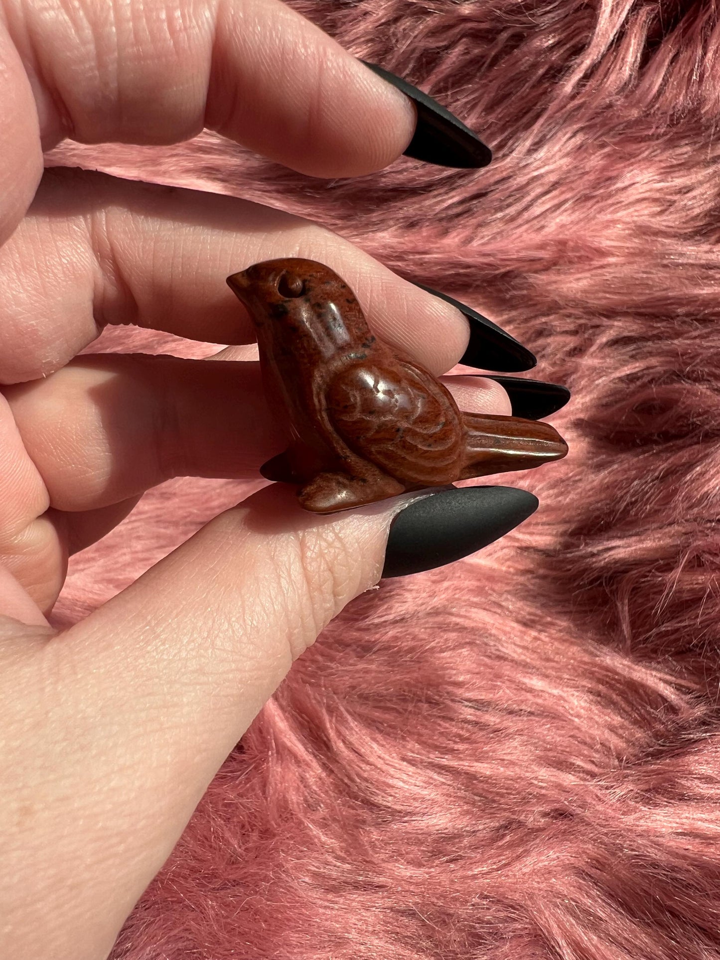 ONE (1) Stunning High Quality Small Songbird Sparrow Carving