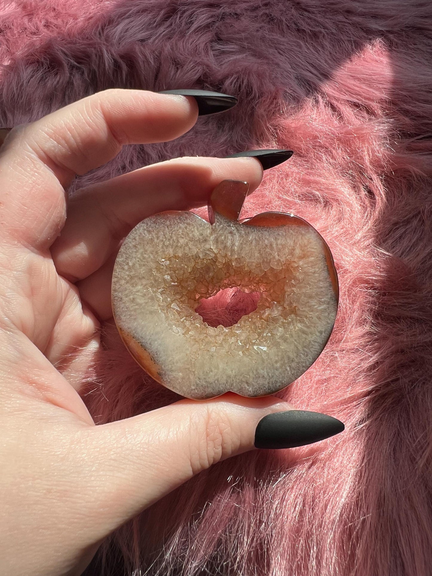 ONE (1) Stunning High Quality Carnelian Apple Carving C