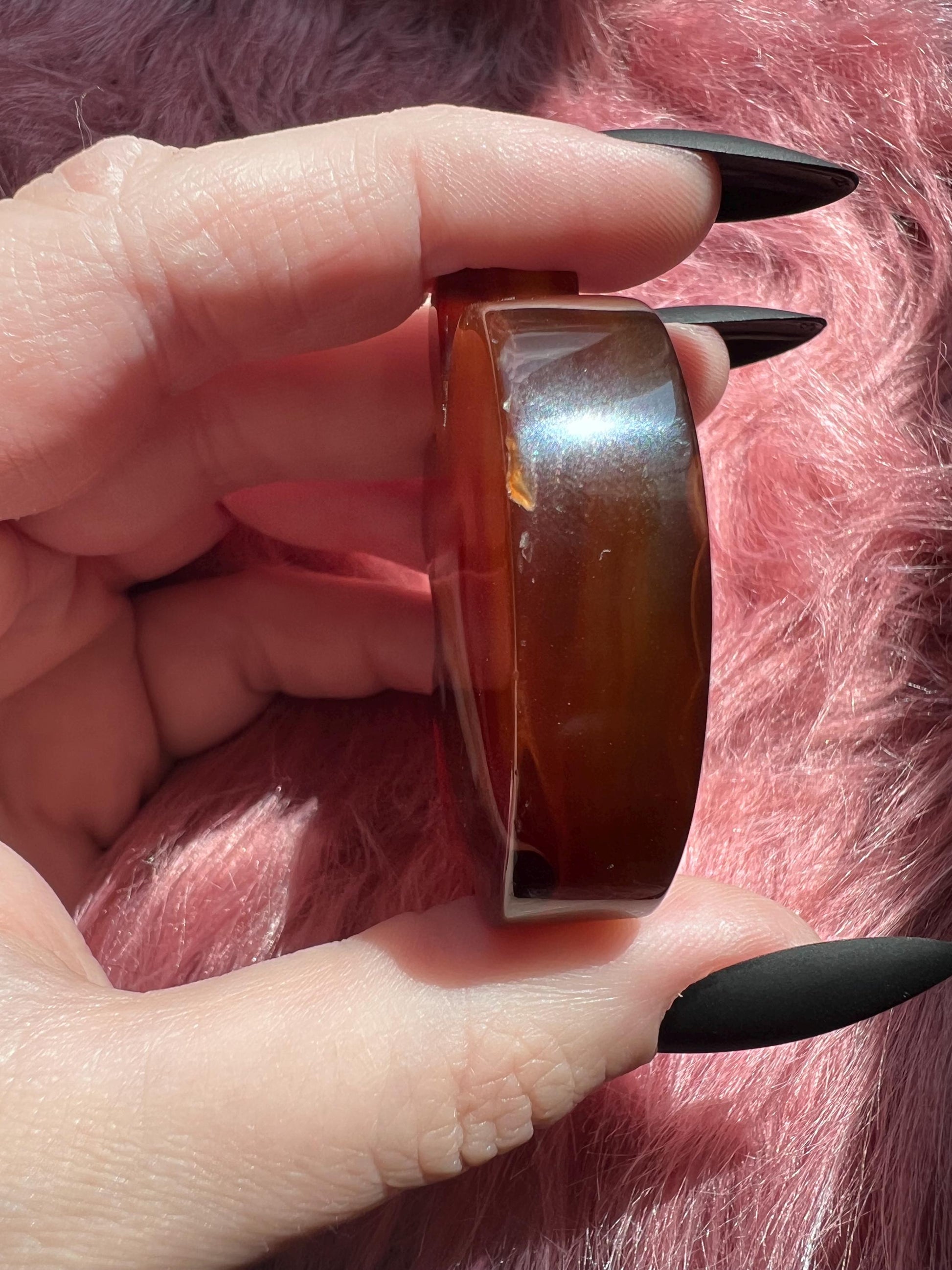 ONE (1) Stunning High Quality Carnelian Apple Carving A