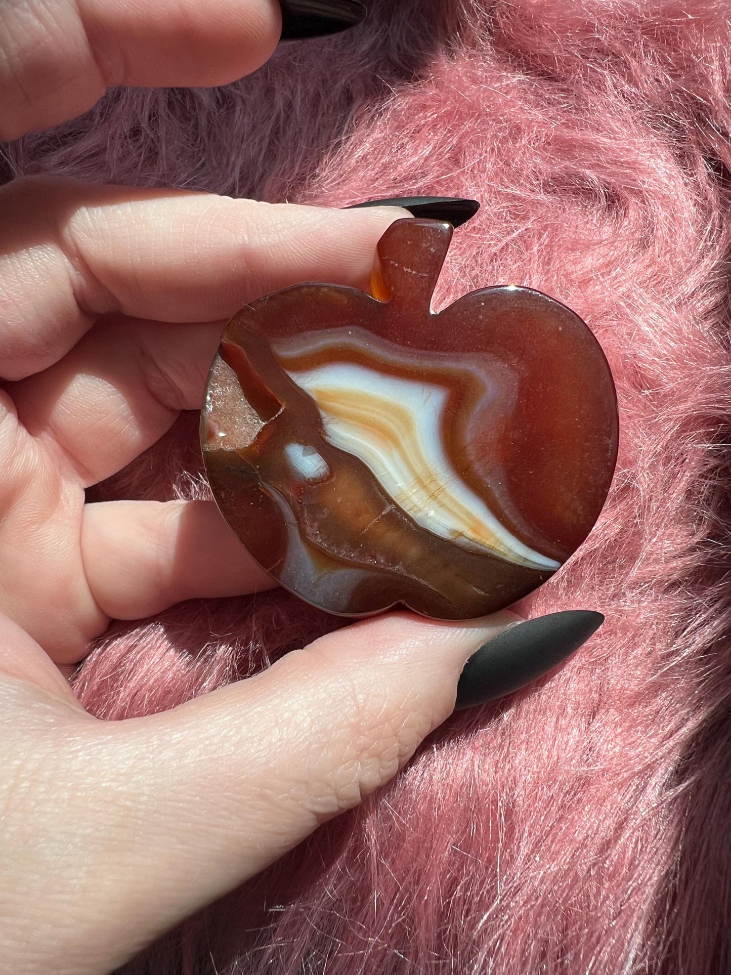 ONE (1) Stunning High Quality Carnelian Apple Carving A