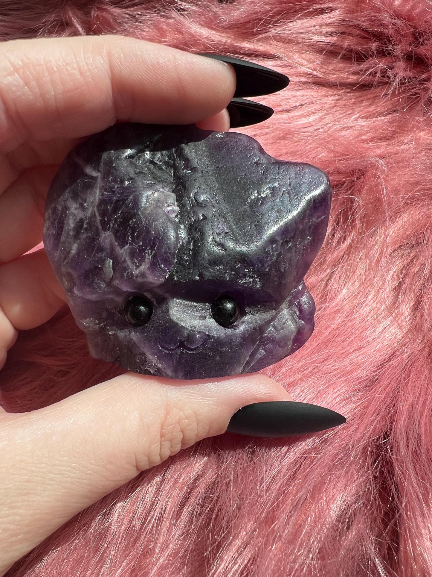 ONE (1) Stunning High Quality Amethyst Pet Rock Carving C