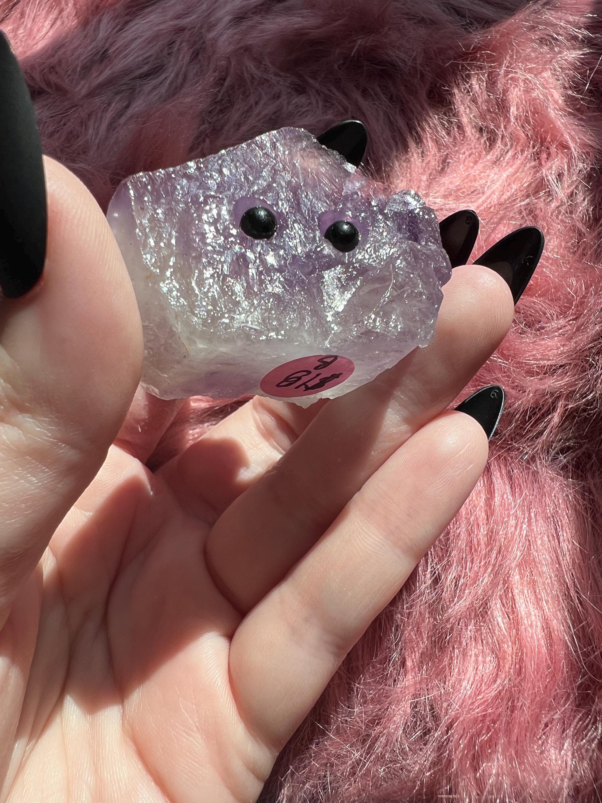 ONE (1) Stunning High Quality Amethyst Pet Rock Carving B