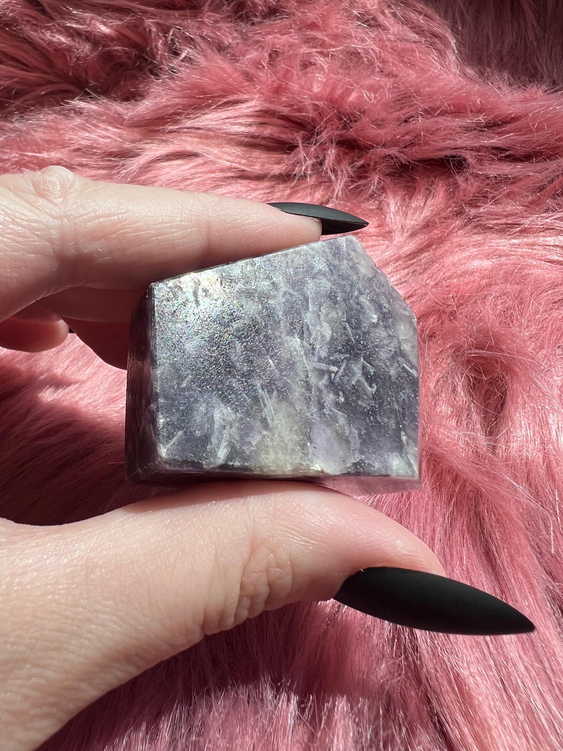 ONE (1) Stunning Unicorn Stone Freeform - E