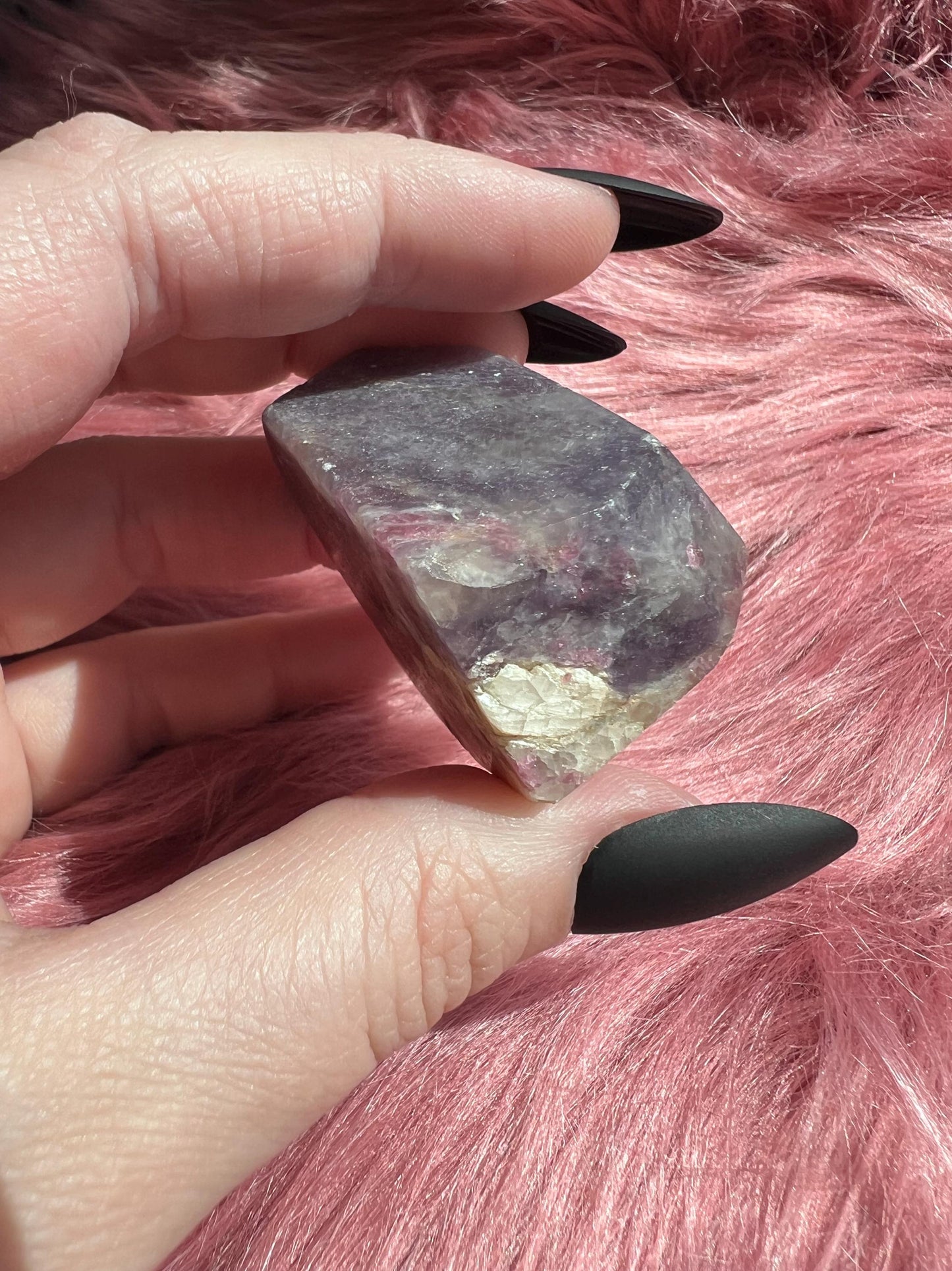 ONE (1) Stunning Unicorn Stone Freeform - C