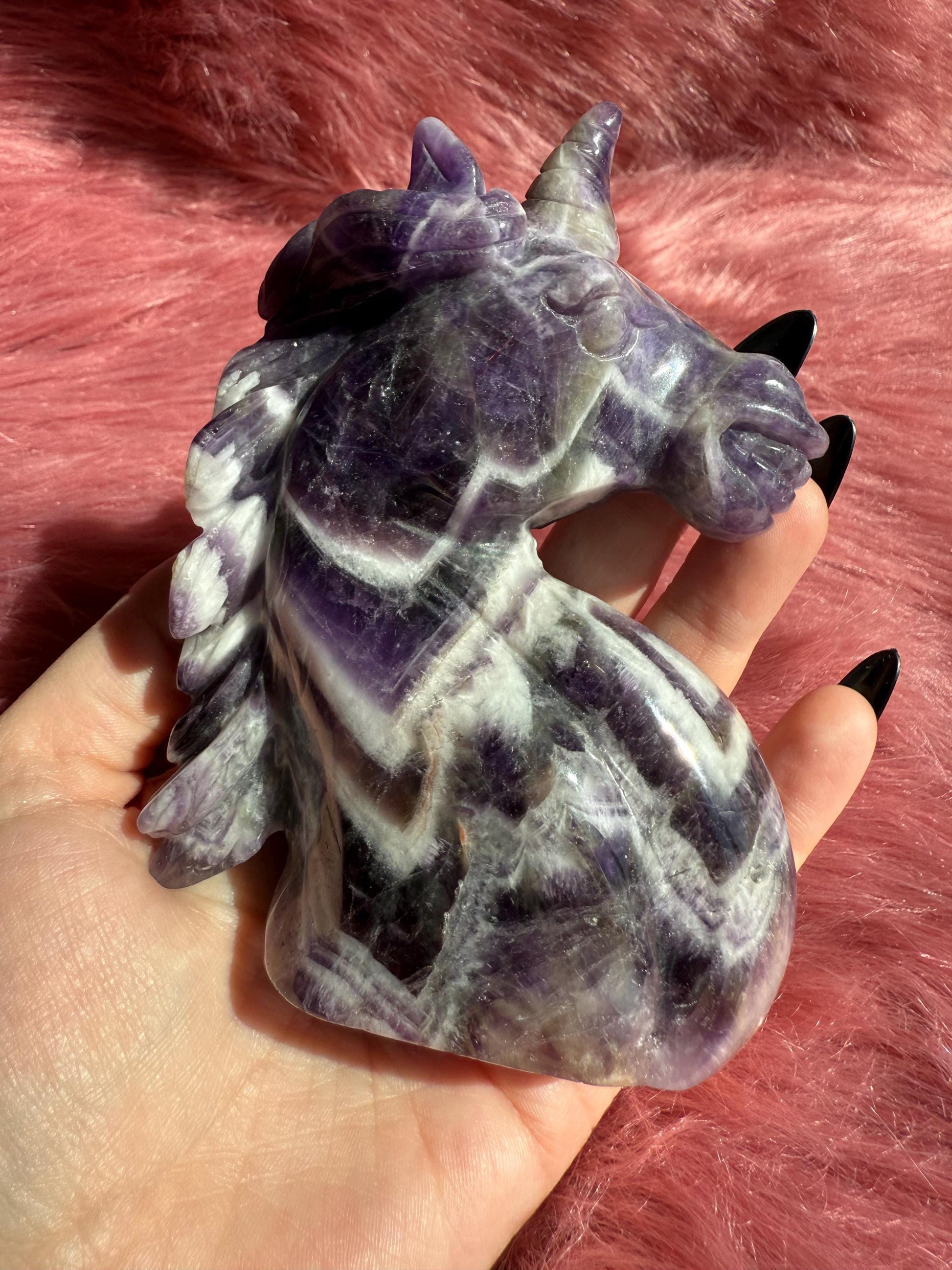 ONE (1) Stunning High Quality Dream Amethyst Hand Carved Unicorn