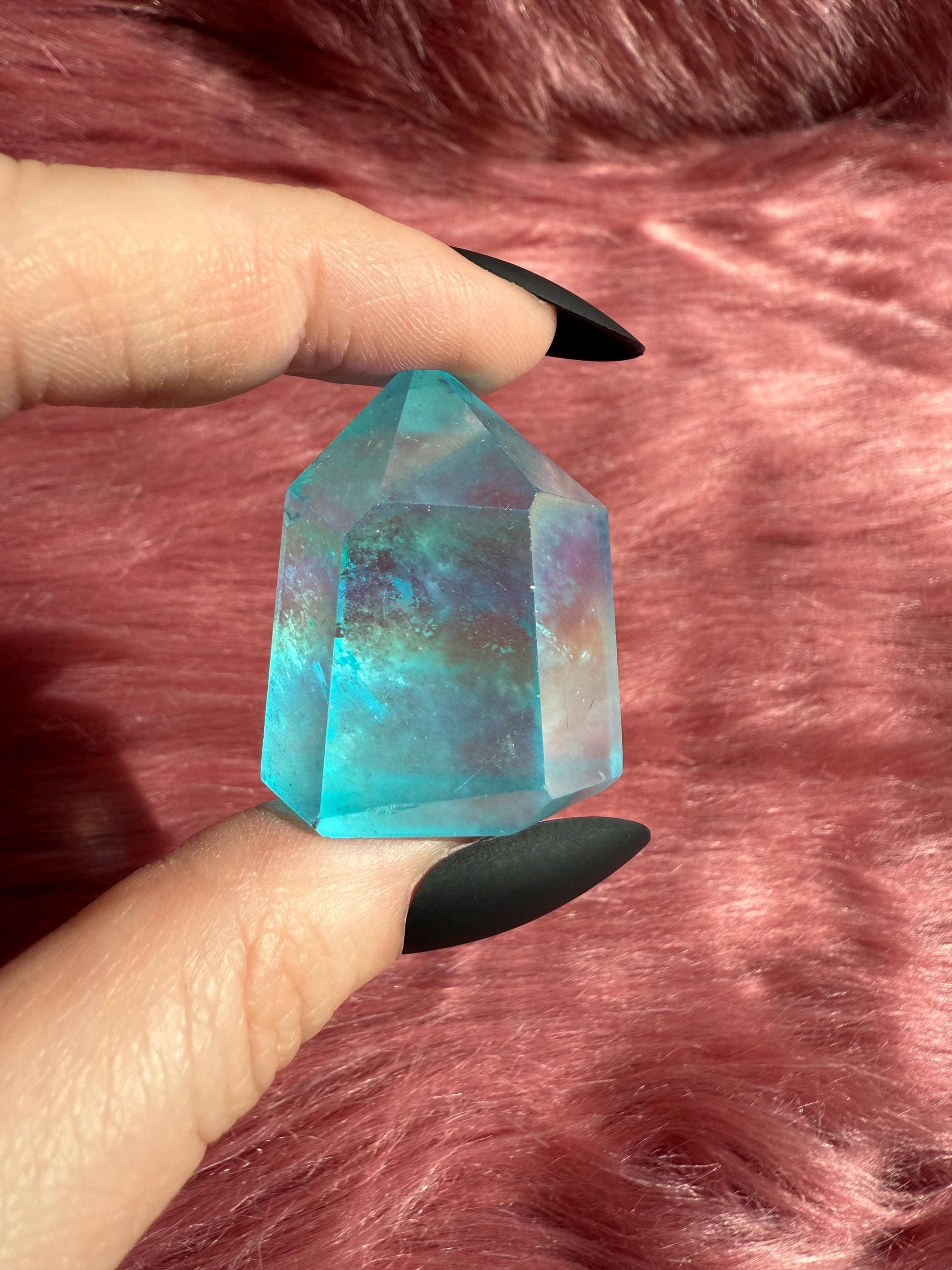 Stunning High Quality Aura Quartz Mini Tower